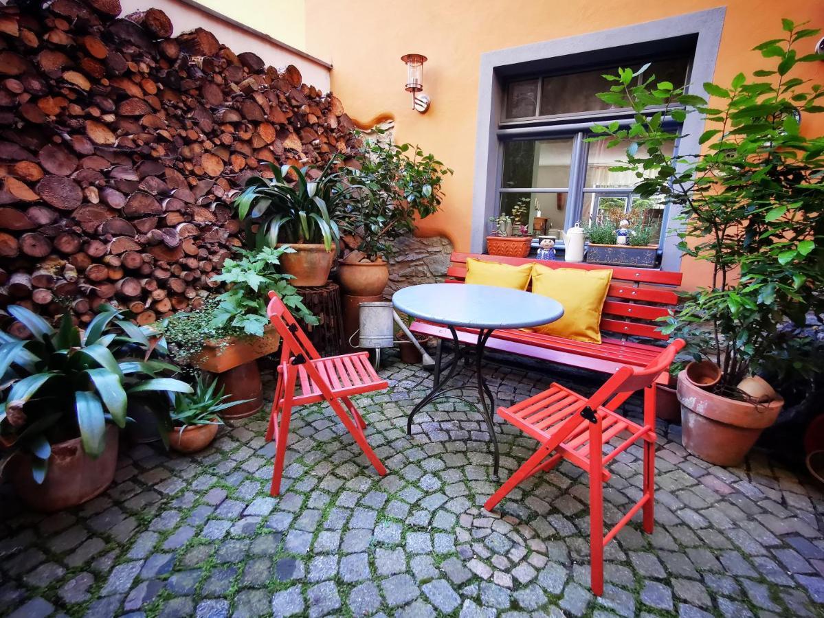 Charmantes Apartment Siebenschlaefer - Ferienwohnung Cafe 7 Weida Exterior foto